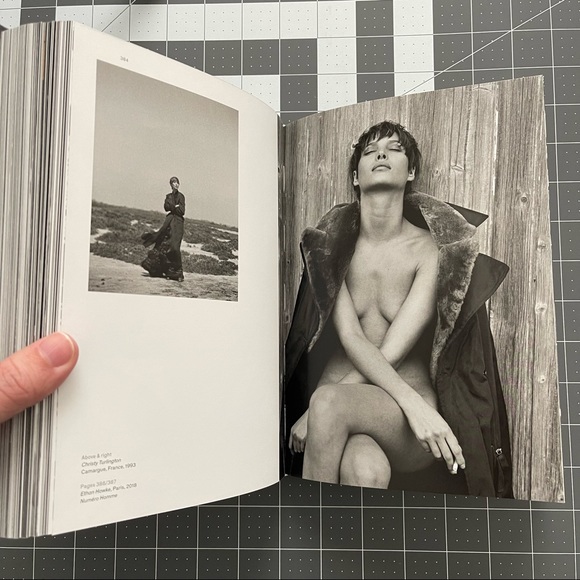 Peter Lindbergh
On Fashion Photography 
Published by TASCHEN - Picture 6 of 6